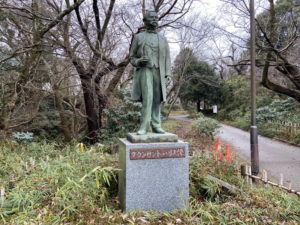 タウンゼント・ハリスの銅像