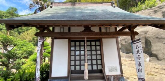 真珠院八重姫御堂