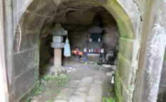 大江広元の墓（西御門）