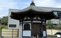 岩船地蔵堂　亀ヶ谷