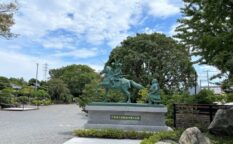 白幡神社境内にある源義経公と武蔵坊弁慶