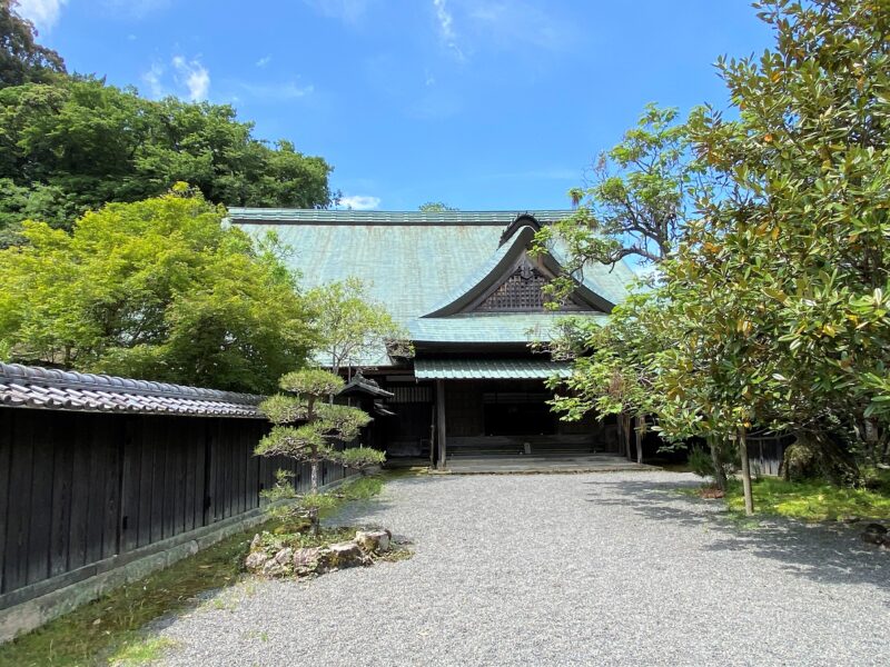 江川邸及び旧韮山代官所跡、世襲代官の江川家は900年続く清和源氏で日本の歴史に関わっています。 | 歴史探索