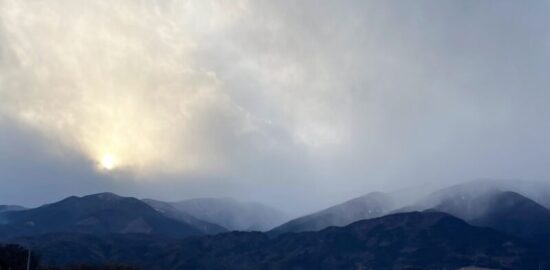 中野城・雨鳴城（遠景）