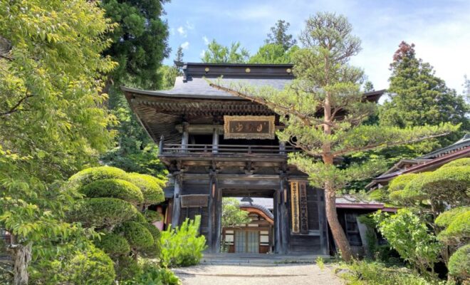 徳音寺（木曽）山門