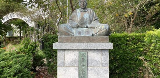 木曽義昌公（木曽）銅像