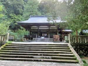 金鑚神社　拝殿