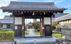 興禅寺（羽黒城跡）　門