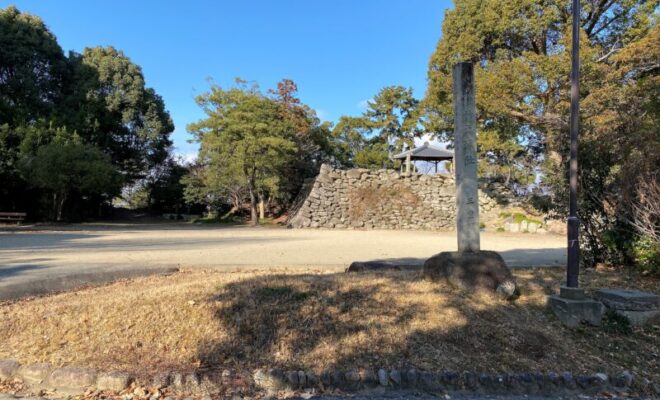 伊勢・神戸城址