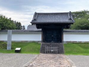 弘道館　正門