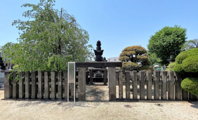 伝通院　千姫墓所